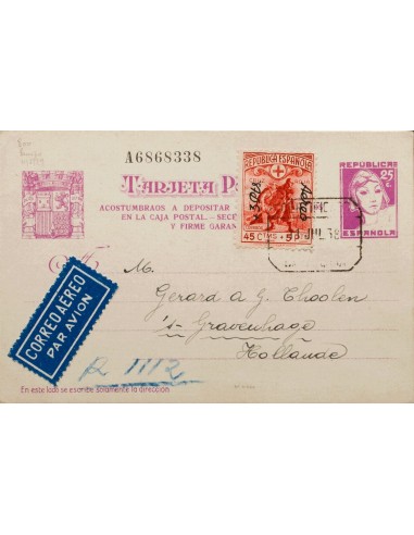 Entero Postal. Sobre EP75. 1938. 25 cts lila sobre Tarjeta Entero Postal Certificada de BARCELONA a LA HAYA (HOLANDA), con fra