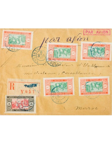 Senegal. Sobre Yv 72, 82(5). 1926. 5 cts negro y carmín y 50 cts naranja y verde, cinco sellos. Certificado de THIES a CASABLA