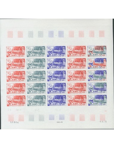 Níger, Aéreo. **Yv 195(25). 1972. 150 f multicolor, hoja completa de veinticinco sellos. ENSAYOS DE COLOR y SIN DENTAR, en dif