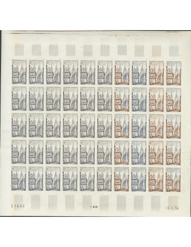 Francia. **Yv 979(50). 1954. 12 f multicolor, hoja completa de cincuenta sellos. ENSAYOS DE COLOR y SIN DENTAR, en diferentes