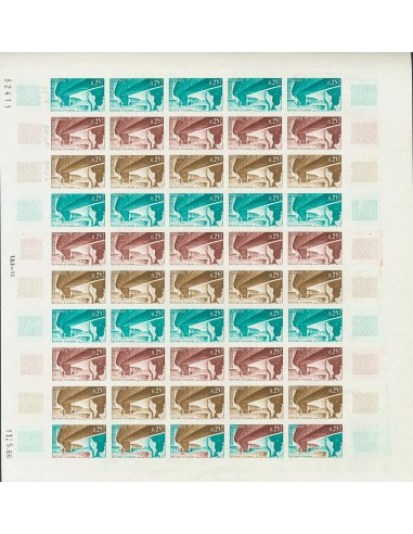 Francia. **Yv 1489(50). 1966. 25 cts multicolor, hoja completa de cincuenta sellos. ENSAYOS DE COLOR y SIN DENTAR, en diferent