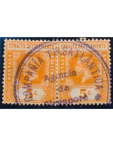 Malasia-Malacca. ºYv 141(2). 1912. 5 cts naranja, dos sellos. Matasello COMPAÑIA TRANSATLANTICA / AGENCIA  / DE / SINGAPORE, e