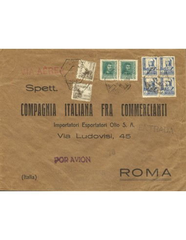 Estado Español Correo Aéreo. Sobre 816(2), 829(4), 841(2). 1938. 5 cts, dos sellos, 15 cts, pareja y 1 pts, bloque de cuatro.
